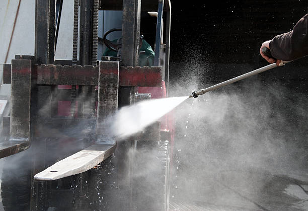 Best Commercial Building Pressure Washing  in Shasta Lake, CA